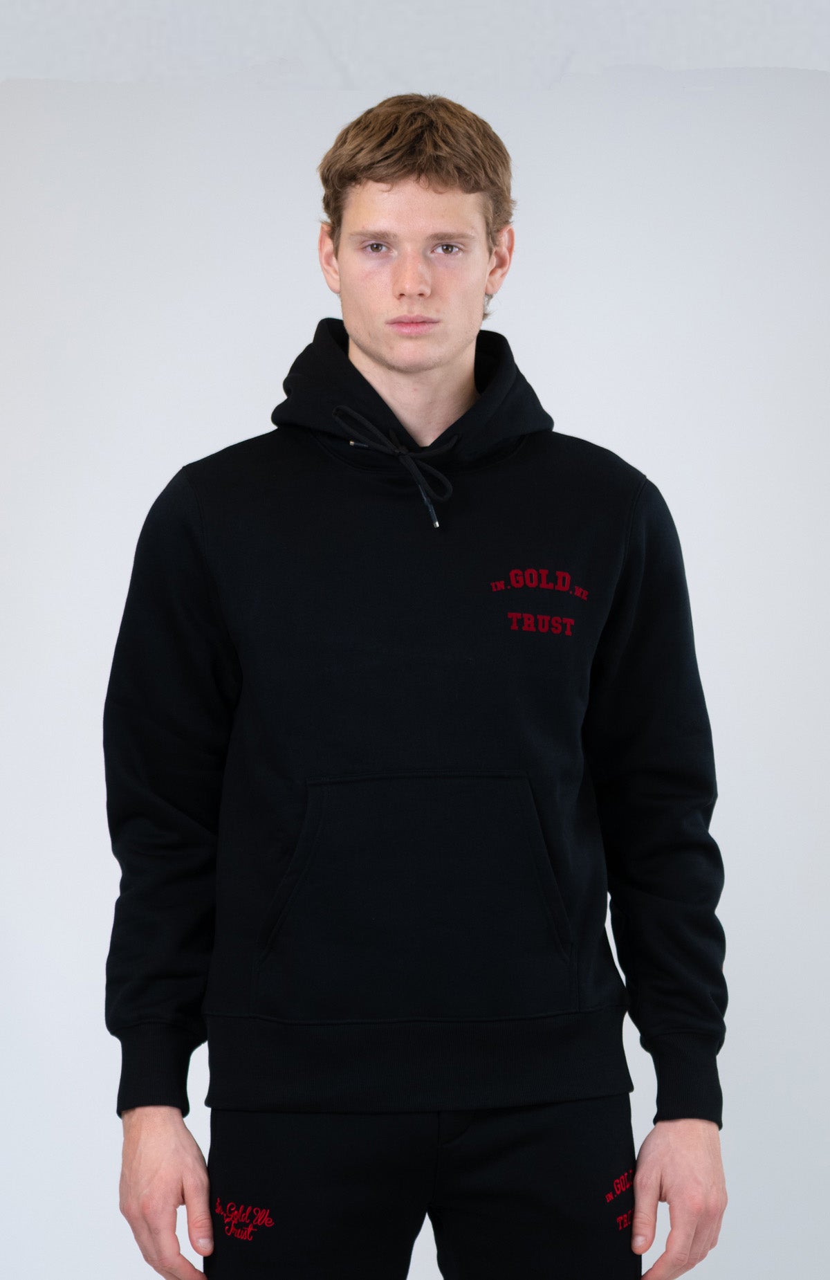 Notorious '25 Black / Red